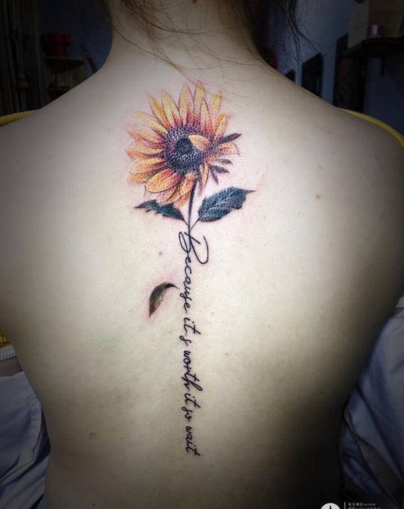 向日葵纹身图片_肩部纹身图案