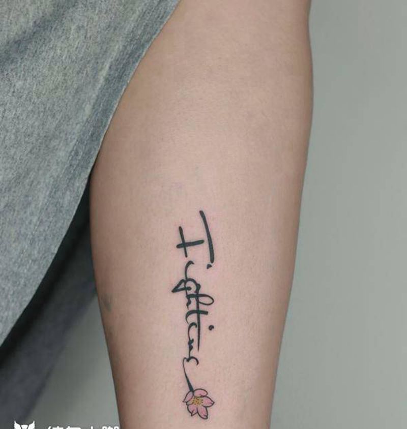 。纹身图片_腿部纹身图案