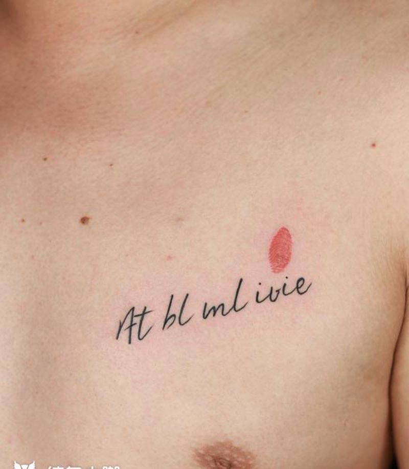 。纹身图片_胸部纹身图案