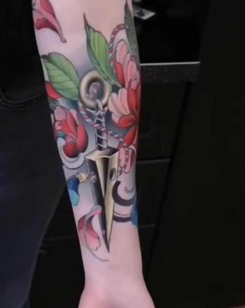 花纹身图片_新传统纹身图案