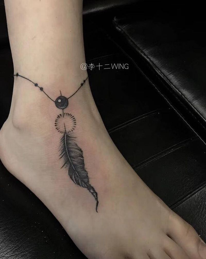 幸运羽毛纹身图片_脚部小清新纹身图案