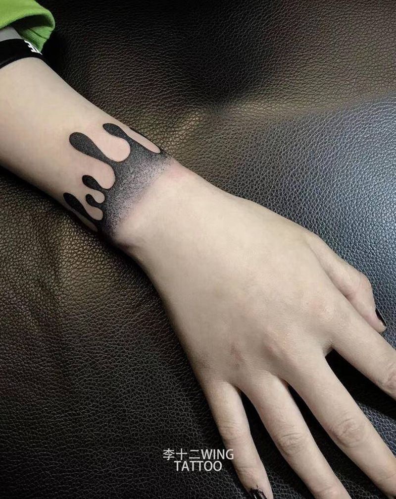 水墨-暗黑-手环纹身图片_手臂手部水墨图腾纹身图案