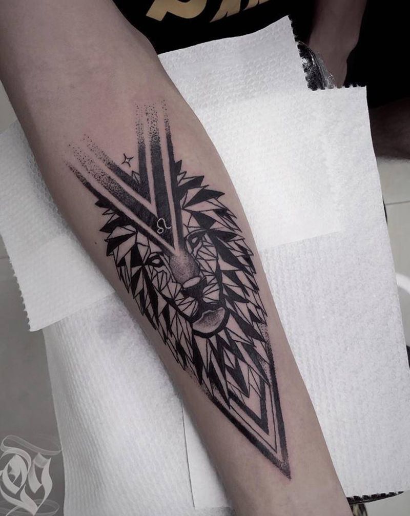 狮子座几何设计纹身图片_手臂点刺几何纹身图案