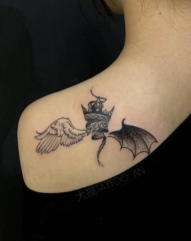 天使与恶魔纹身图片_肩部纹身图案