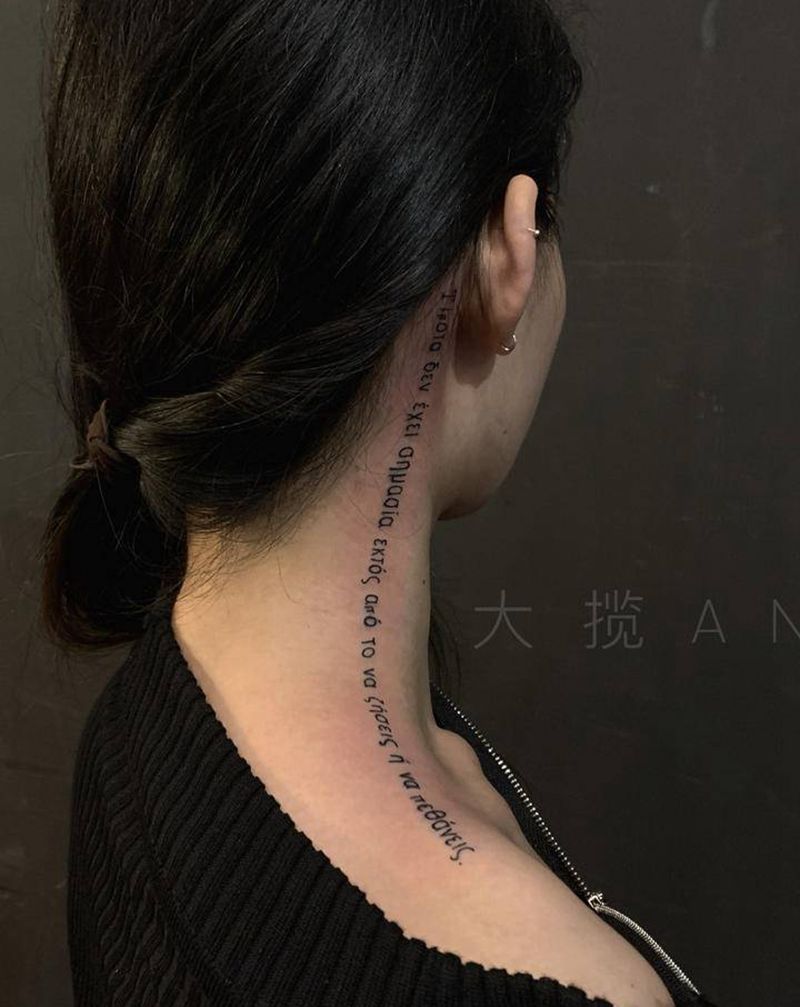 小英文纹身图片_颈部纹身图案