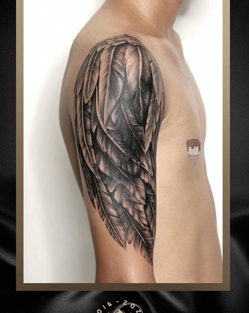 翅膀纹身图片_手臂欧美写实纹身图案