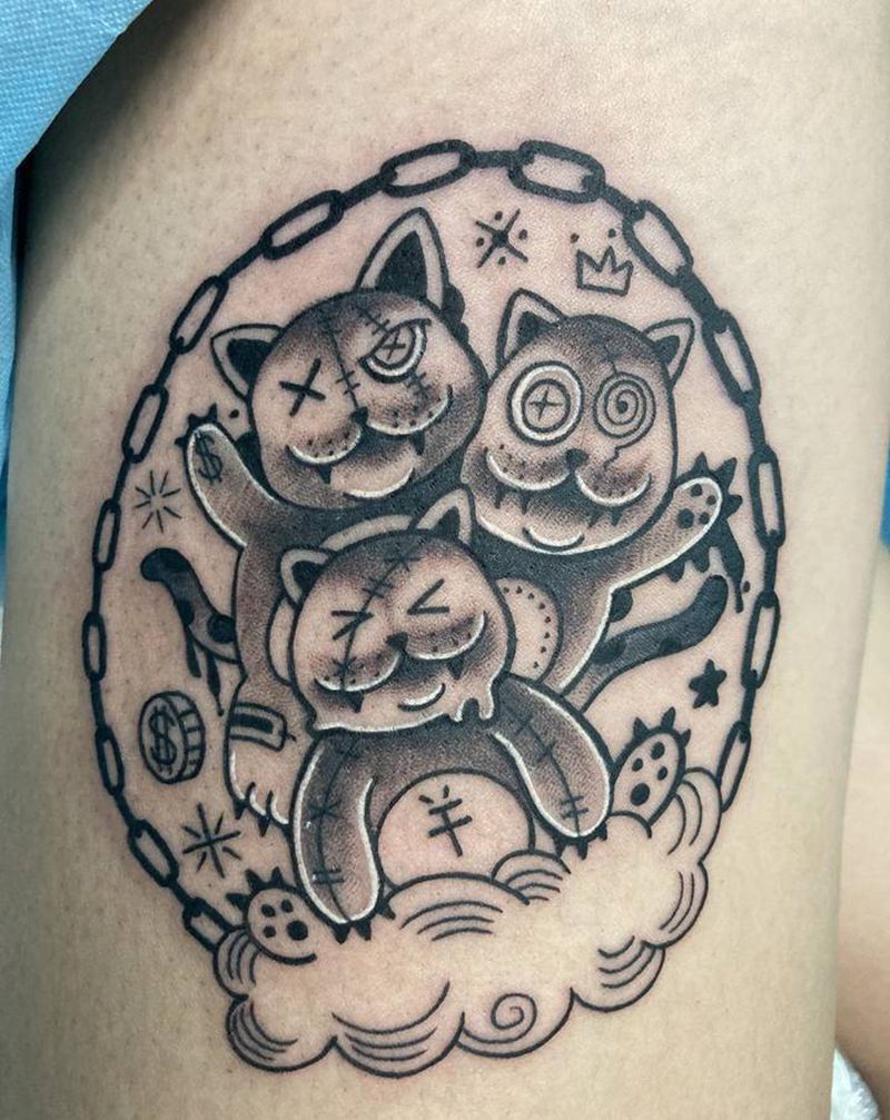 原创暴力猫咪纹身图片_腿部点刺Old School纹身图案