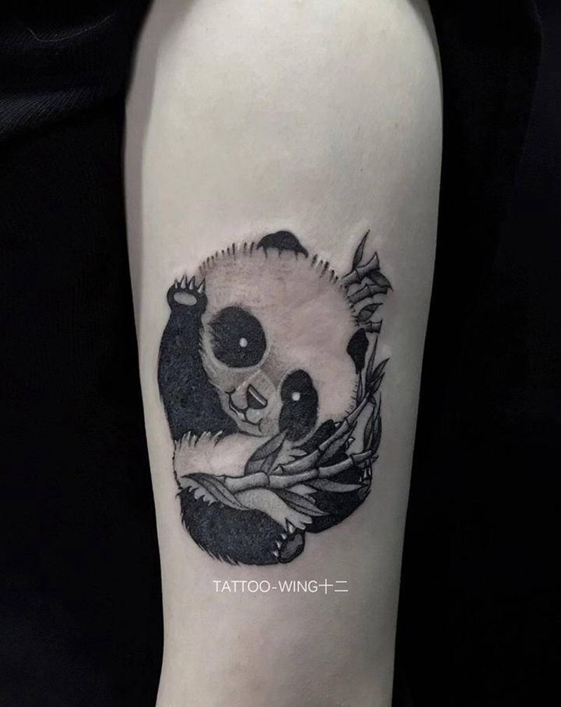 小熊猫纹身图片_手臂水墨纹身图案