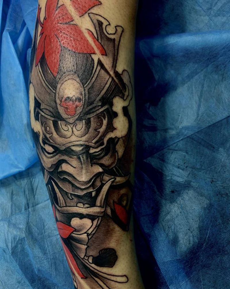 鬼武士纹身图片_脚部纹身图案