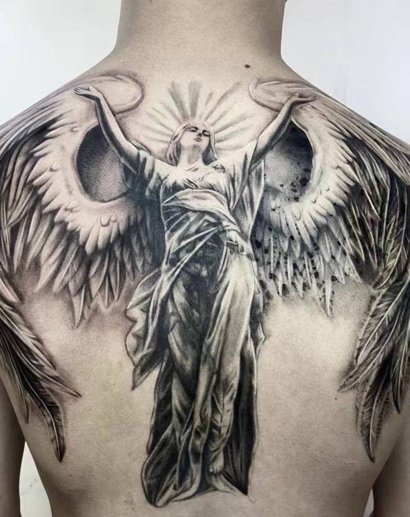 写实天使遮盖纹身图片_背部欧美写实纹身图案