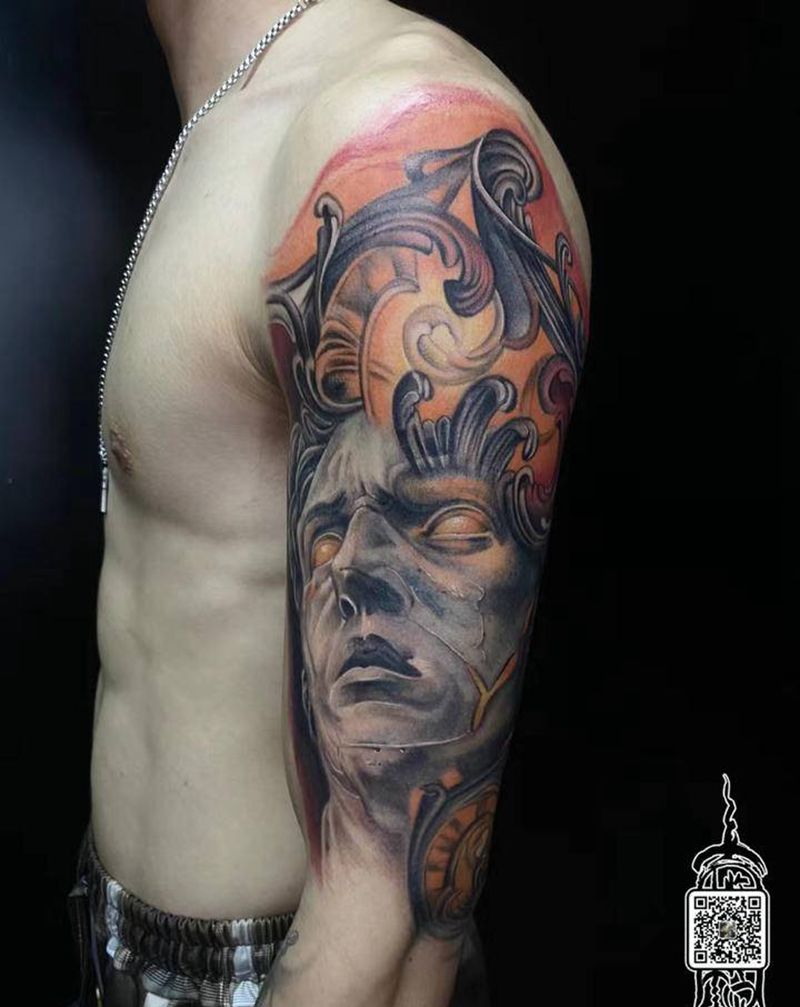 写实彩色珀耳修斯纹身图片_手臂欧美写实纹身图案