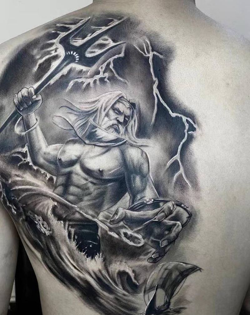 写实波塞冬纹身图片_手臂欧美写实纹身图案