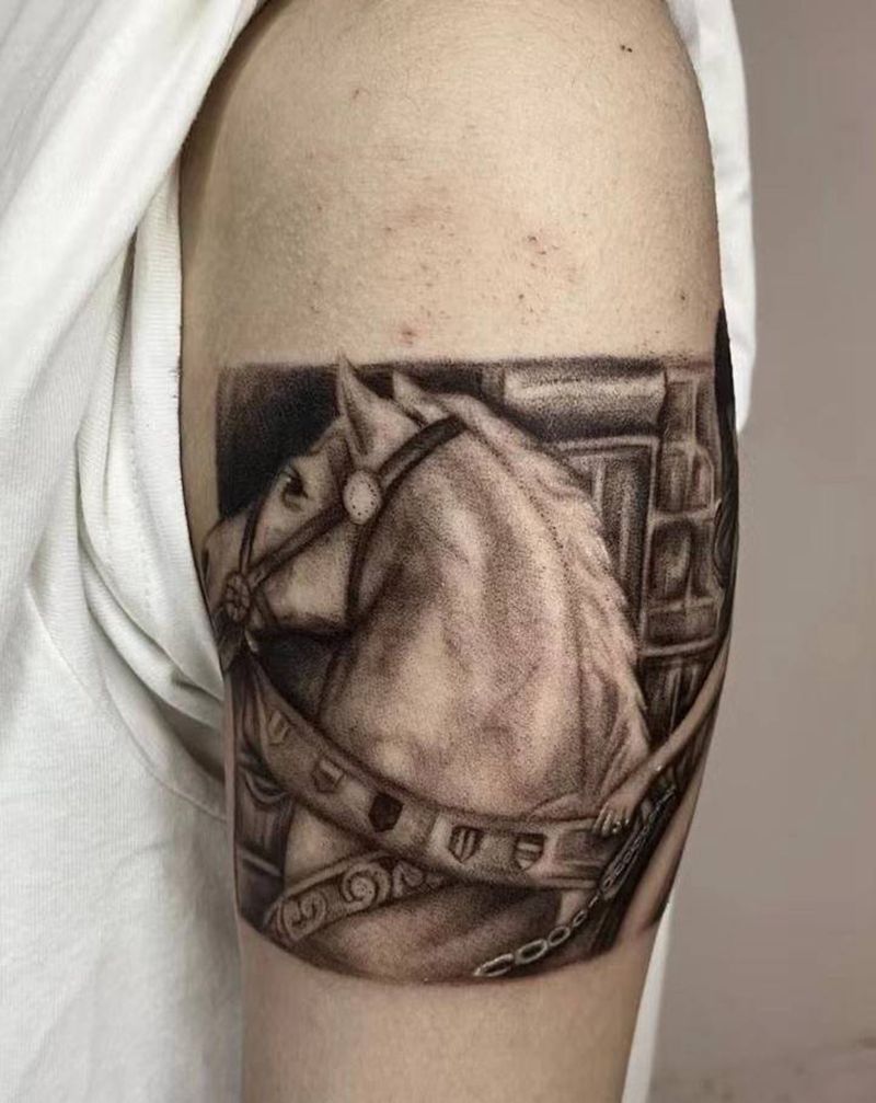 《马背上的Godiva夫人》纹身图片_手臂欧美写实纹身图案