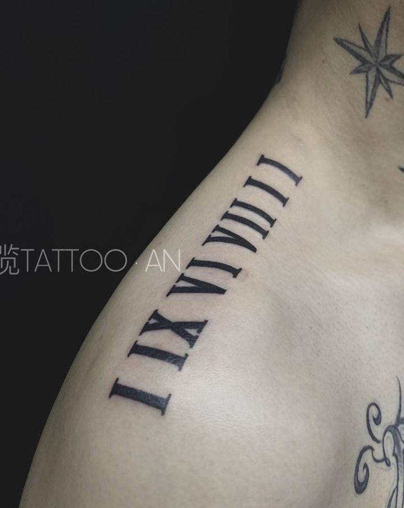 罗马字/纹身图片_肩部纹身图案