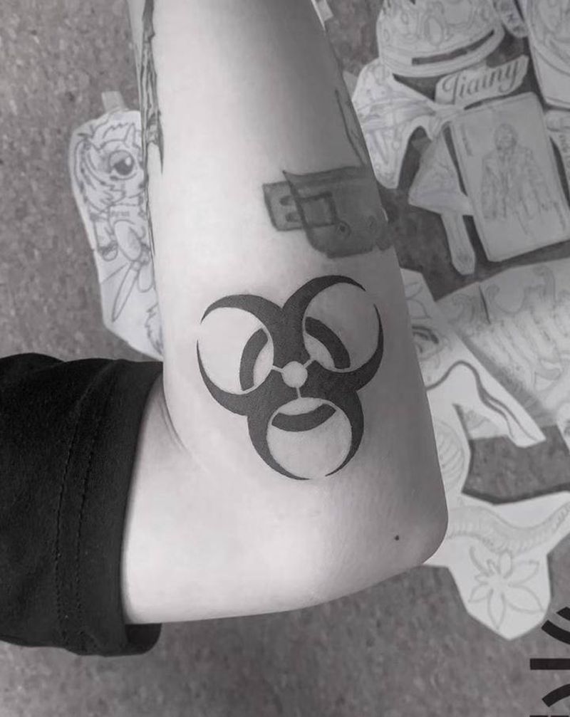 生化标志纹身图片_手臂图腾纹身图案