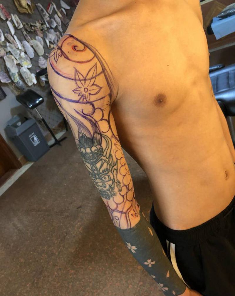 链接花臂未完纹身图片_手臂新传统老传统纹身图案