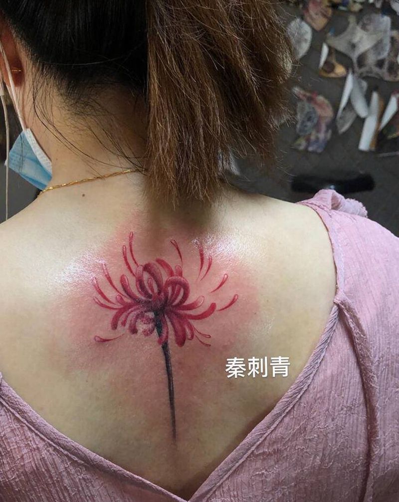 花纹身图片_肩部纹身图案