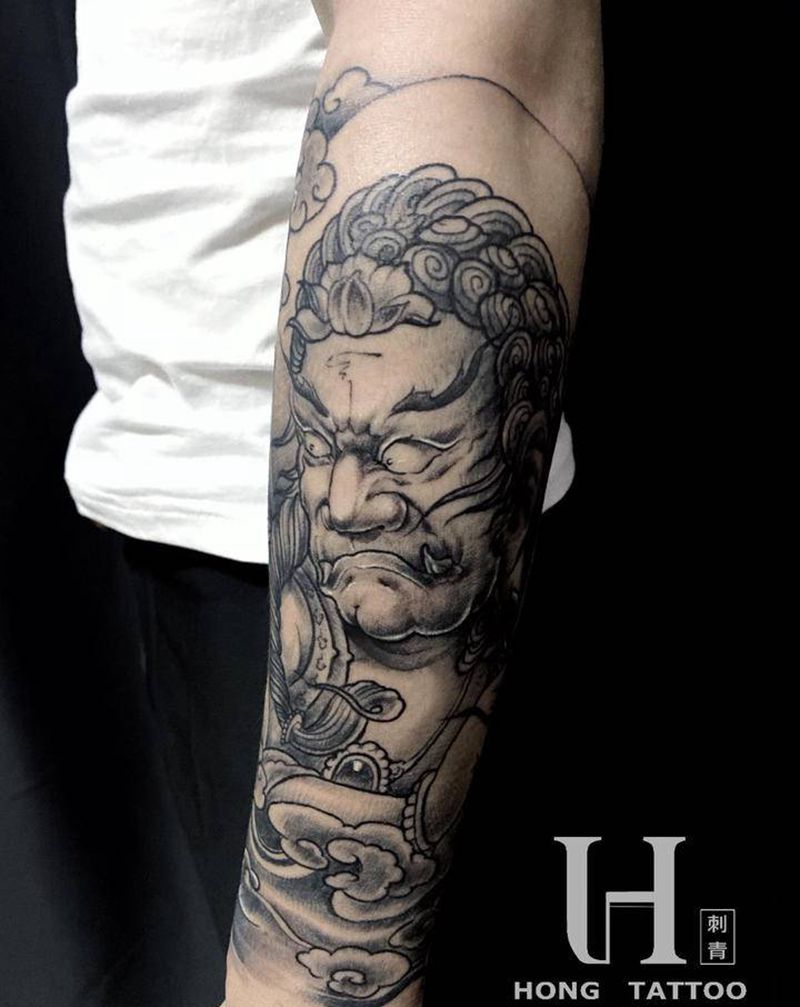 不动明王纹身图片_手臂新传统纹身图案