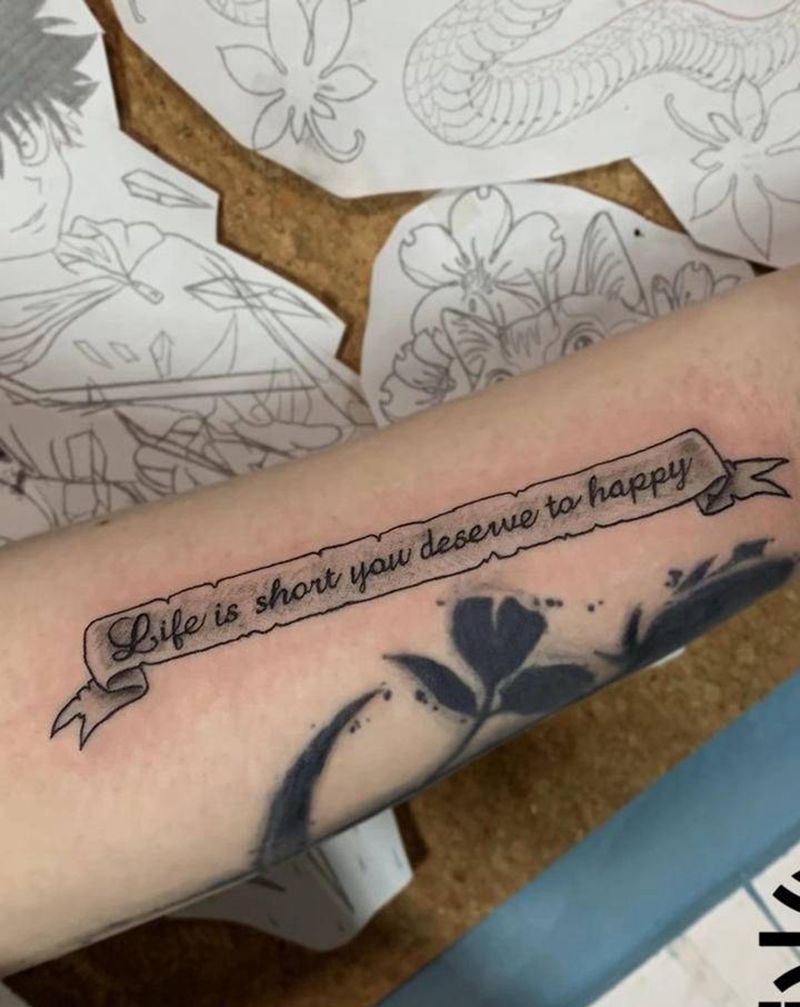 英文一段纹身图片_手臂纹身图案