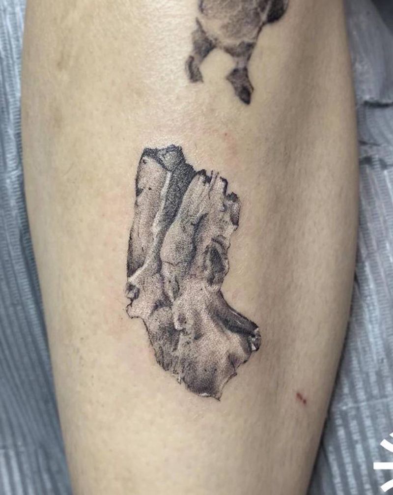 骨头2纹身图片_腿部纹身图案