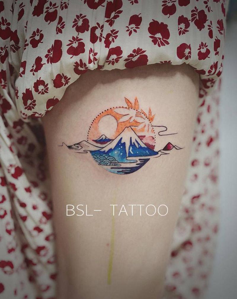 日式图案：富士山纹身图片_腿部新传统水墨纹身图案