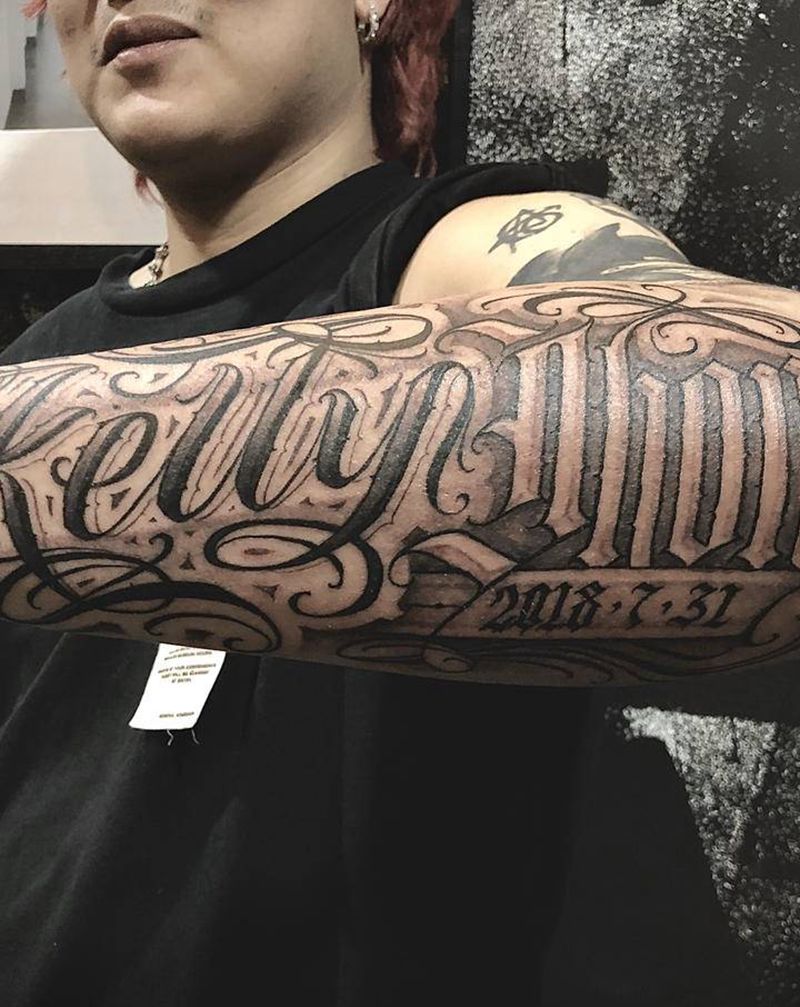 原创手绘花体字纹身图片_手臂手部花体字纹身图案