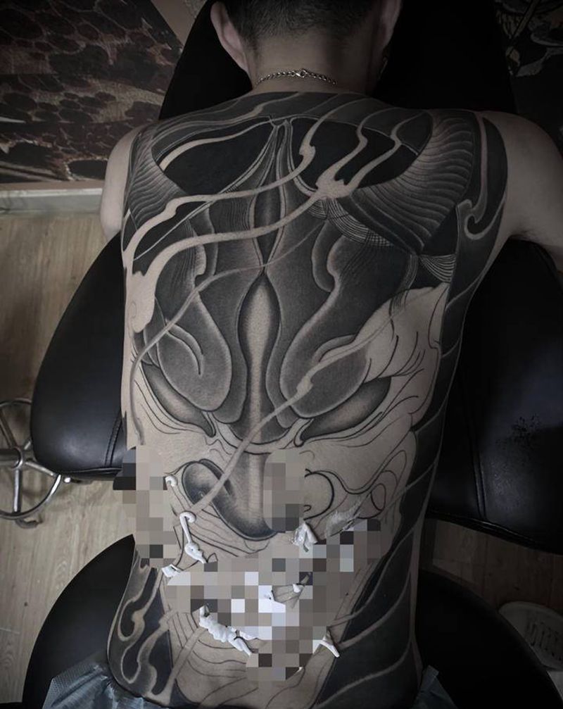 般若纹身图片_背部纹身图案