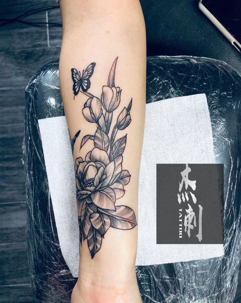 素花纹身图片_手臂点刺纹身图案