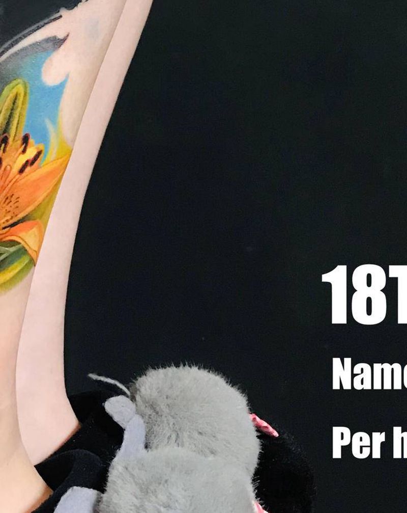 百合花纹身图片_手臂欧美写实纹身图案