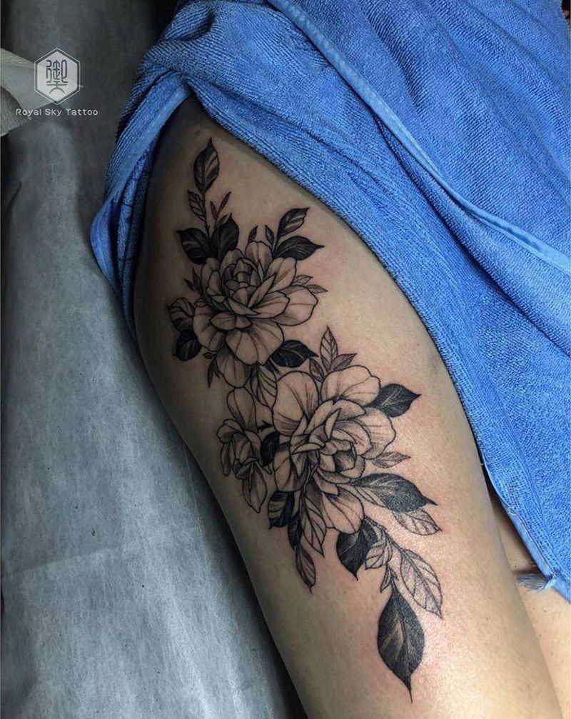 素花纹身图片_腿部点刺几何素花纹身图案