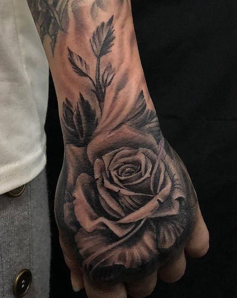 玫瑰花纹身图片_手部欧美写实玫瑰花手背纹身图案
