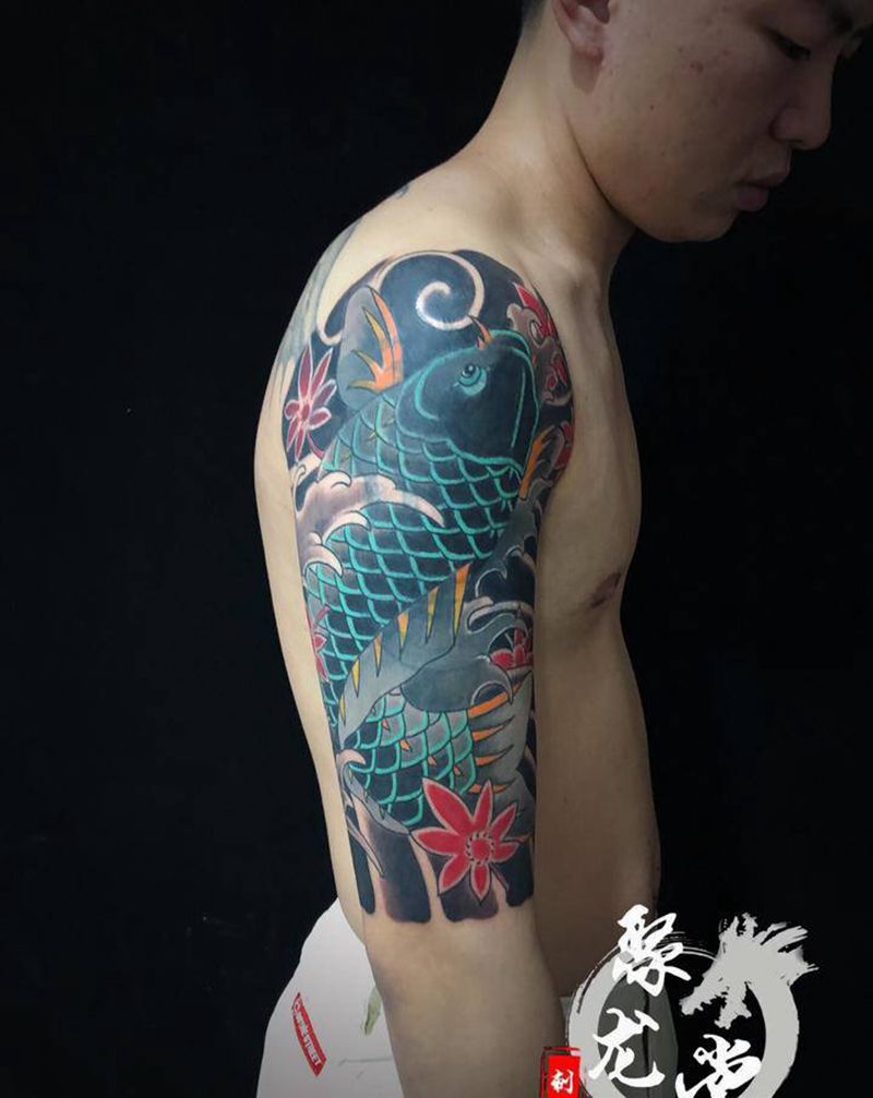 老传统遮盖纹身图片_手臂老传统纹身图案