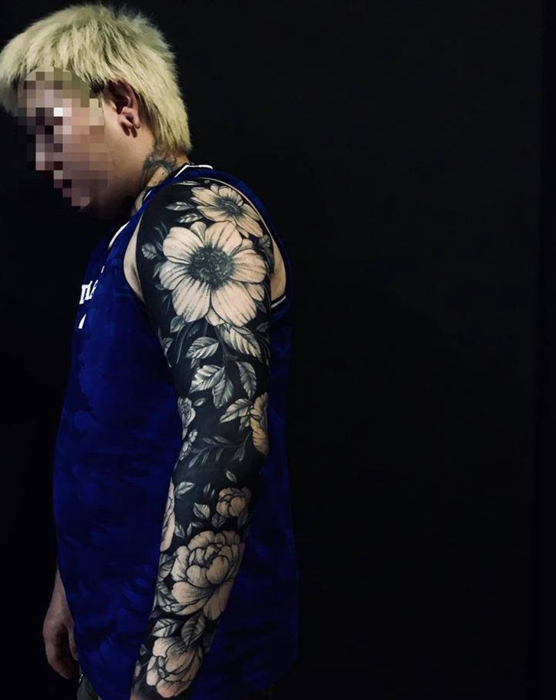 素花纹身图片_手臂纹身图案