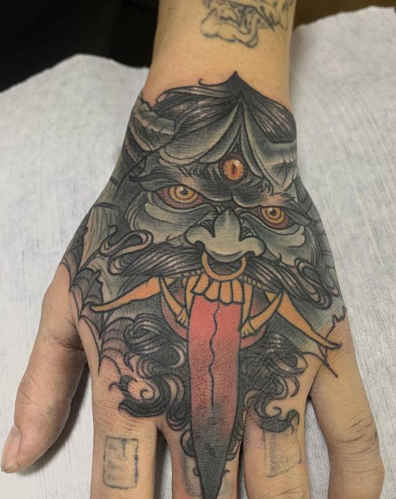 撒旦纹身图片_手部New School纹身图案