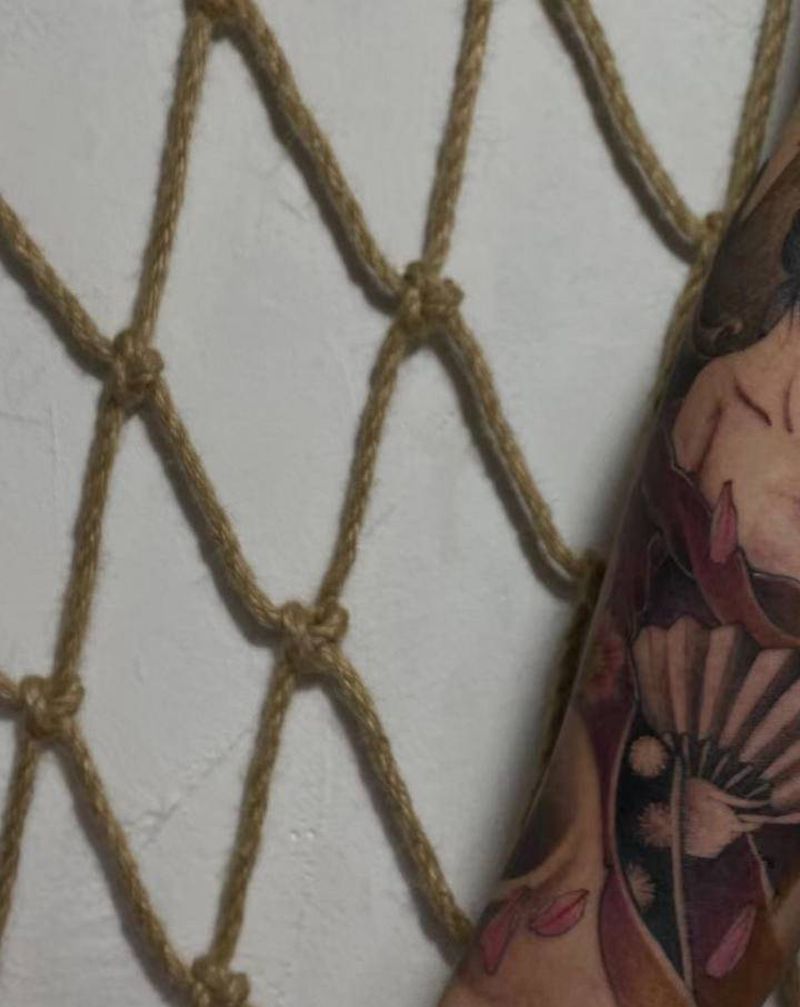 艺姬纹身图片_手臂新传统老传统纹身图案