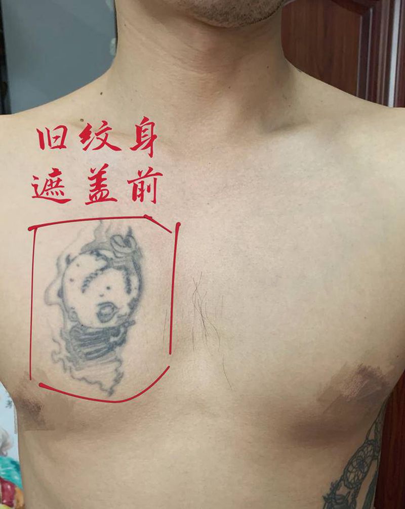 【心中的鹿·13】纹身图片_胸部水墨点刺纹身图案