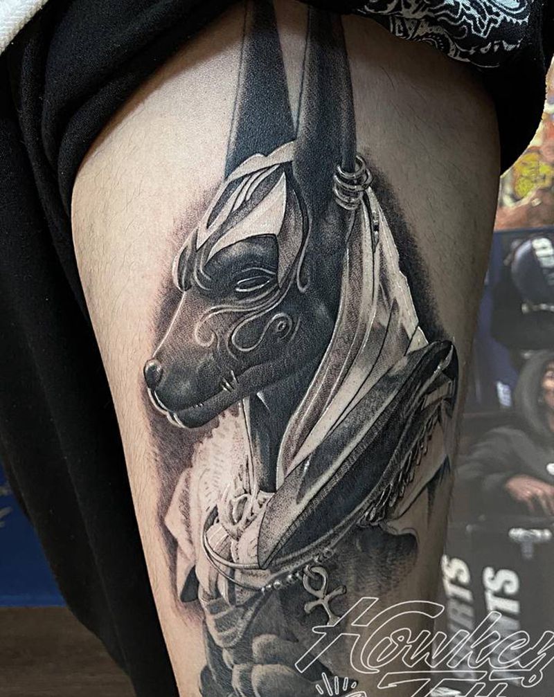 犬神纹身图片_腿部欧美写实纹身图案