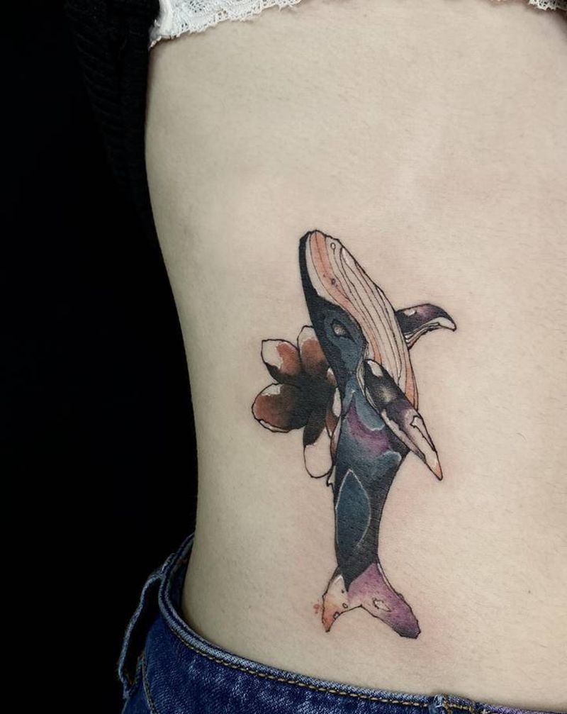 鲸鱼纹身图片_腹部水彩水墨纹身图案