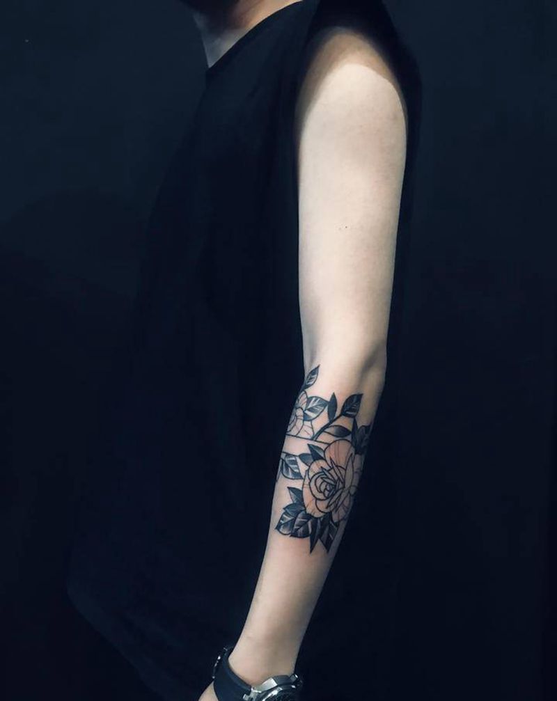 素花纹身图片_手部素花纹身图案