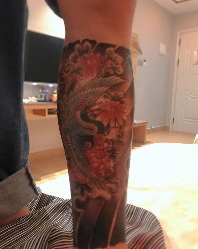 传统花腿纹身图片_腿部老传统新传统纹身图案