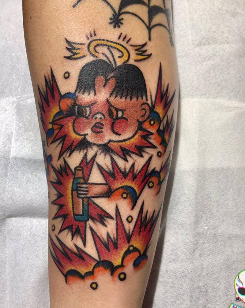 爆炸纹身图片_手臂Old School纹身图案