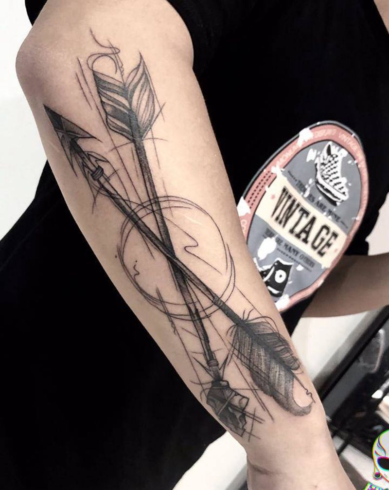 箭纹身图片_点刺纹身图案