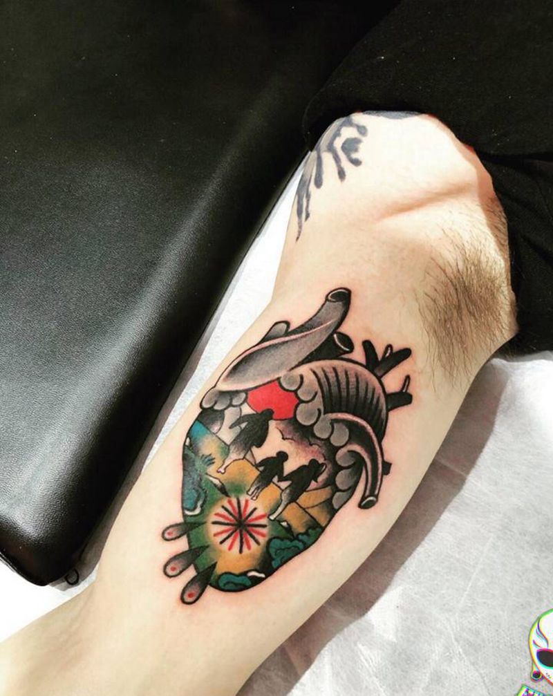 一家人纹身图片_手臂纹身图案