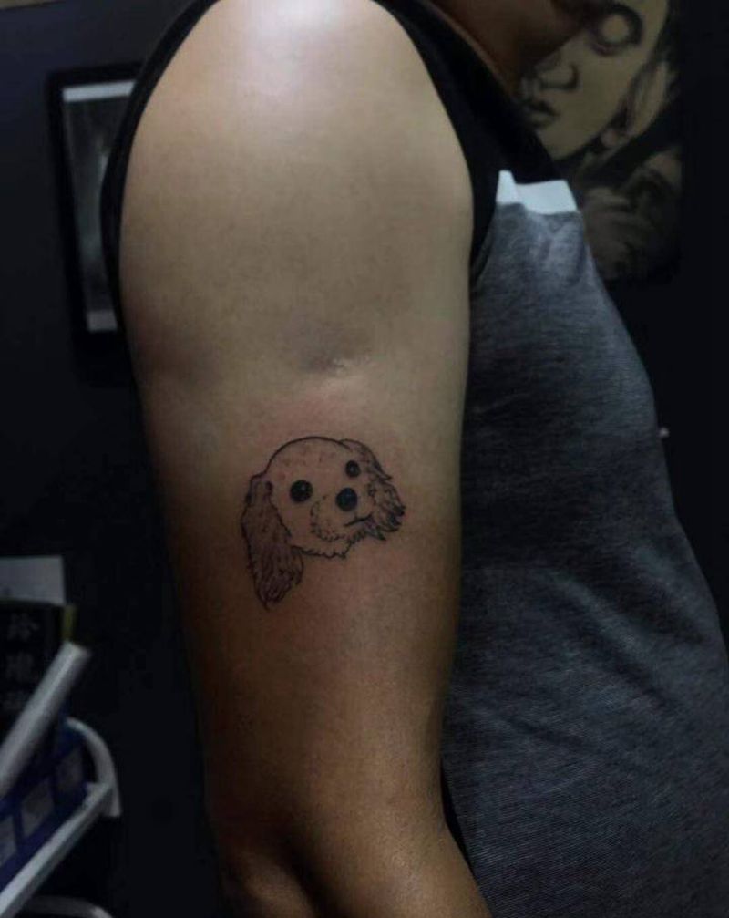 狗纹身图片_手臂手部几何纹身图案
