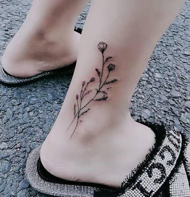 素花纹身图片_脚部腿部几何纹身图案