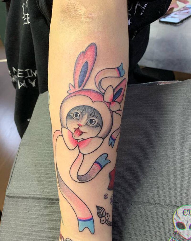 猫纹身图片_手部手臂纹身图案