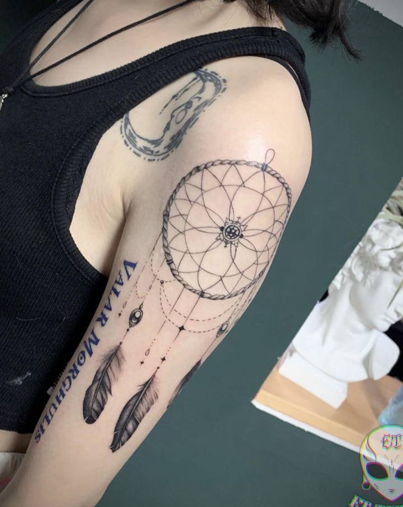 捕梦网纹身图片_手部手臂纹身图案