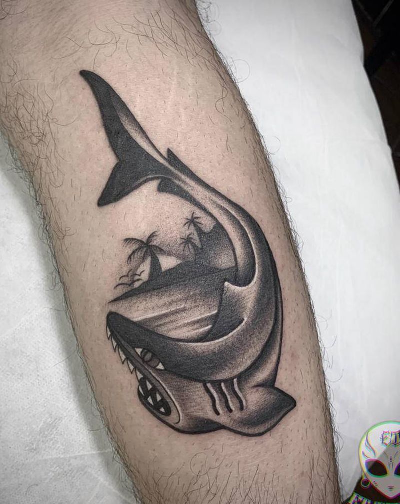 old school鲨鱼纹身图片_脚部腿部Old School纹身图案