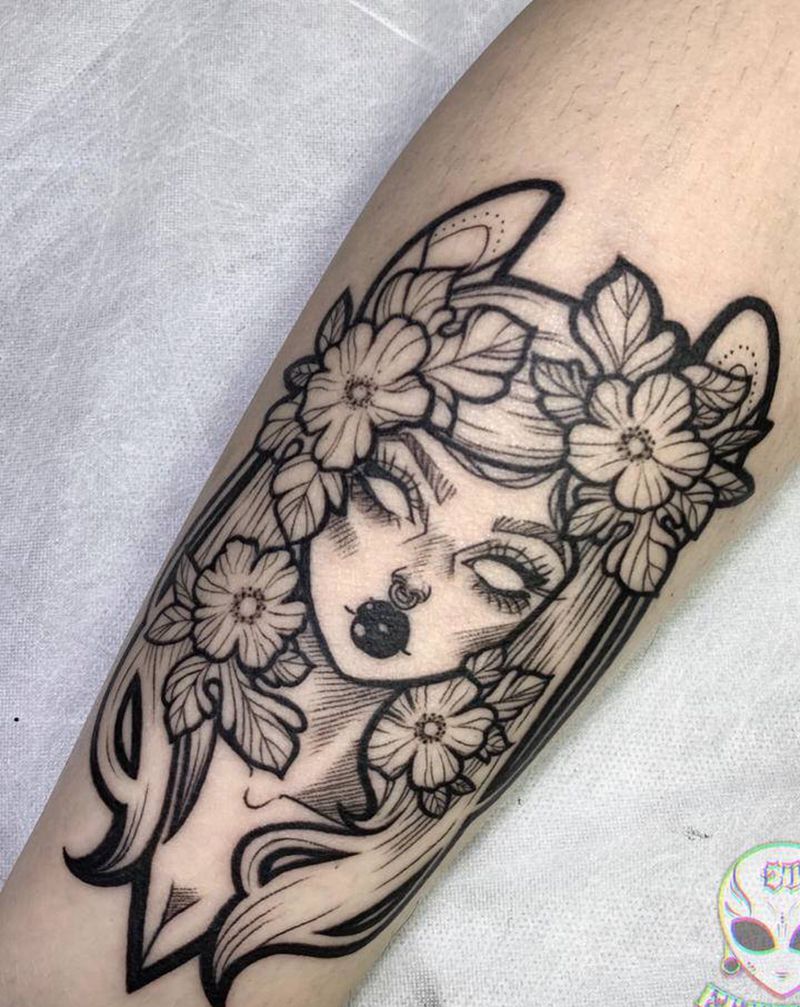 欧美女郎纹身图片_腿部脚部欧美写实纹身图案