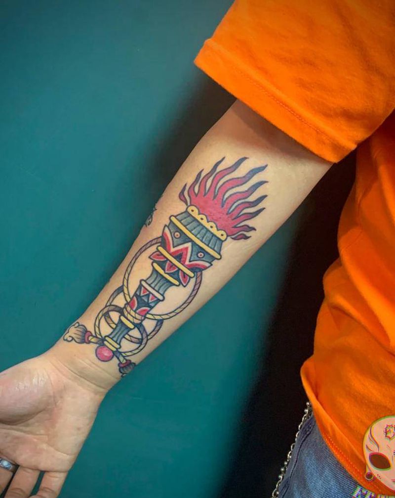 old school三则纹身图片_手部手臂Old School纹身图案